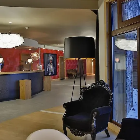 Hotel Koh-i Nor By Les Etincelles