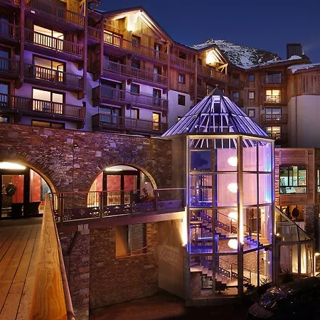 Hotel Koh-i Nor 5*